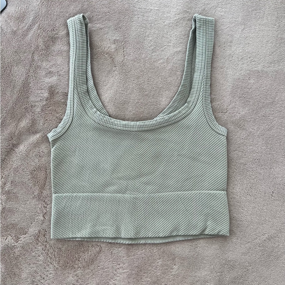 Ribbed light green tank top